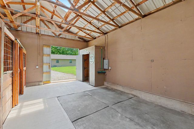 9809 S Laura St, Haysville, KS 67060