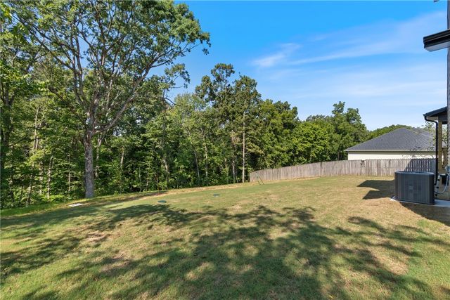 5 Hebrides Lane, Bella Vista, AR 72715