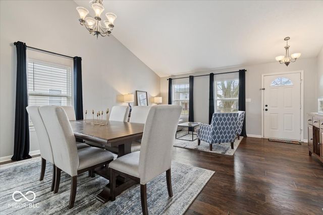 7033 N Lyndhurst Crossing, Mccordsville, IN 46055