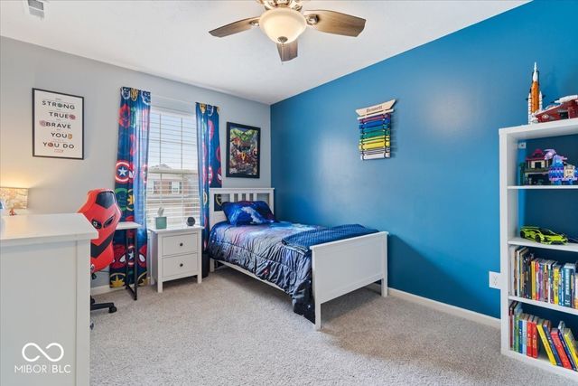 7033 N Lyndhurst Crossing, Mccordsville, IN 46055