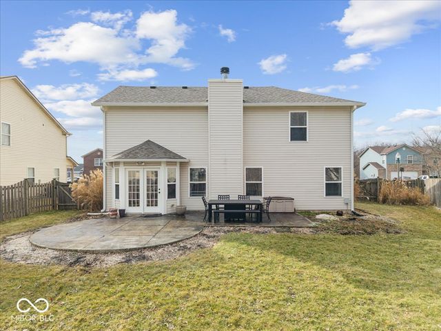 7033 N Lyndhurst Crossing, Mccordsville, IN 46055
