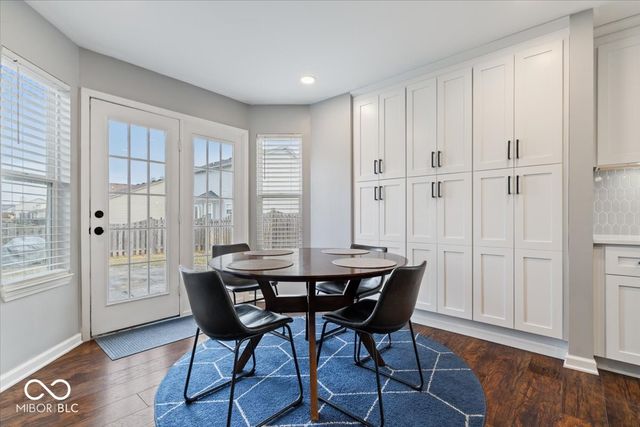 7033 N Lyndhurst Crossing, Mccordsville, IN 46055