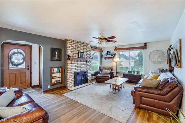 754 Fairfield Avenue, Columbiana, OH 44408