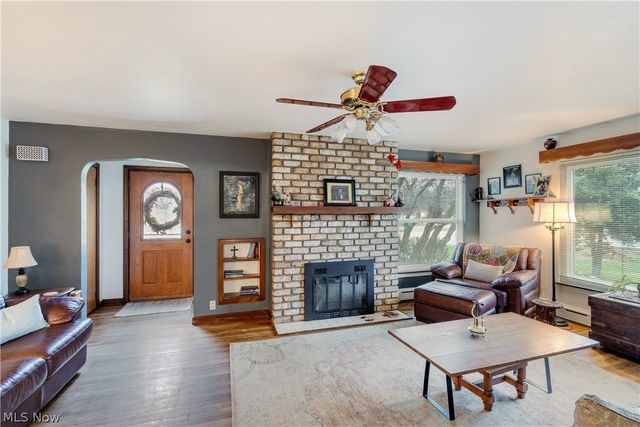 754 Fairfield Avenue, Columbiana, OH 44408