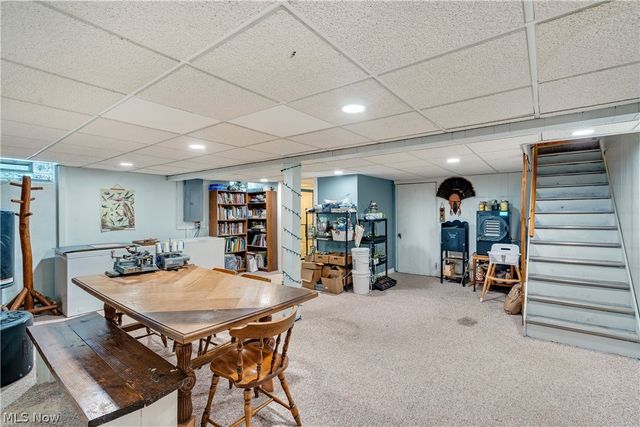 754 Fairfield Avenue, Columbiana, OH 44408