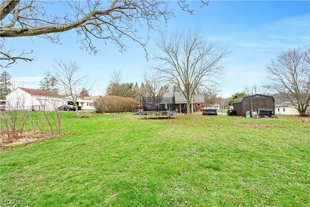 754 Fairfield Avenue, Columbiana, OH 44408