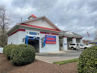 10250 Chester Rd, Chester, VA 23831
