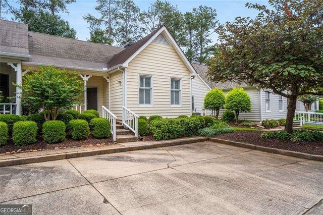116 Victoria Way, Roswell, GA 30075