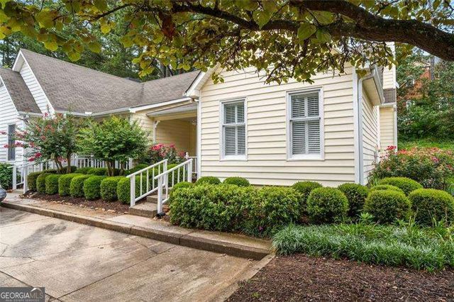 116 Victoria Way, Roswell, GA 30075