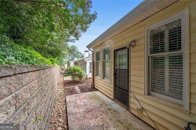 116 Victoria Way, Roswell, GA 30075