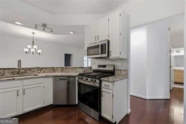 116 Victoria Way, Roswell, GA 30075