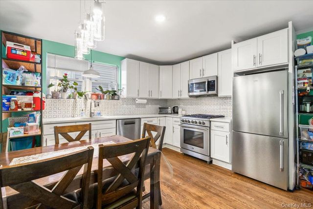 139 Waverly Avenue, Mamaroneck, NY 10543