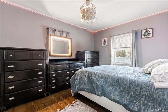 139 Waverly Avenue, Mamaroneck, NY 10543