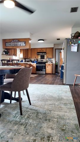 6603 US Highway 90a W, Shiner, TX 77984