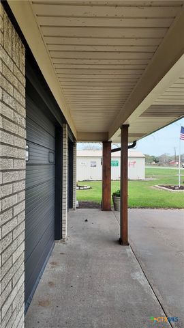 6603 US Highway 90a W, Shiner, TX 77984