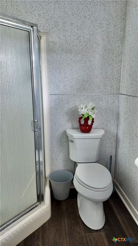 6603 US Highway 90a W, Shiner, TX 77984