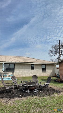 6603 US Highway 90a W, Shiner, TX 77984