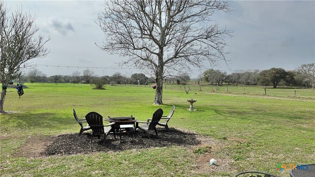 6603 US Highway 90a W, Shiner, TX 77984