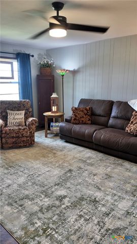 6603 US Highway 90a W, Shiner, TX 77984