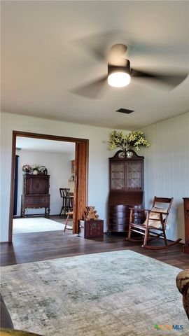 6603 US Highway 90a W, Shiner, TX 77984