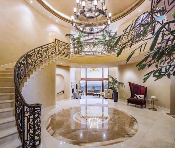 2647 Marmol Ct, Carlsbad, CA 92009