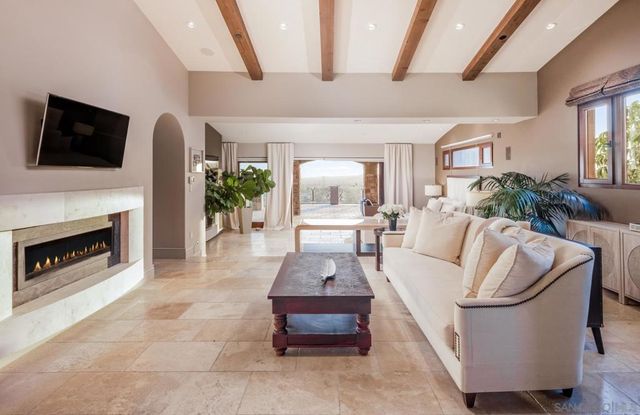 2647 Marmol Ct, Carlsbad, CA 92009