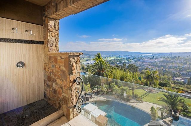 2647 Marmol Ct, Carlsbad, CA 92009