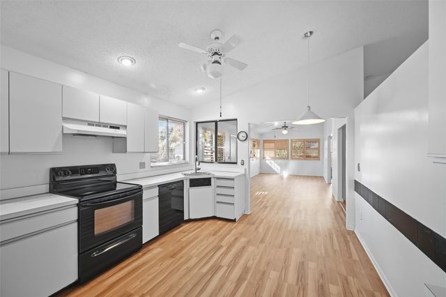 2495 NW 14th Street, Delray Beach, FL 33445