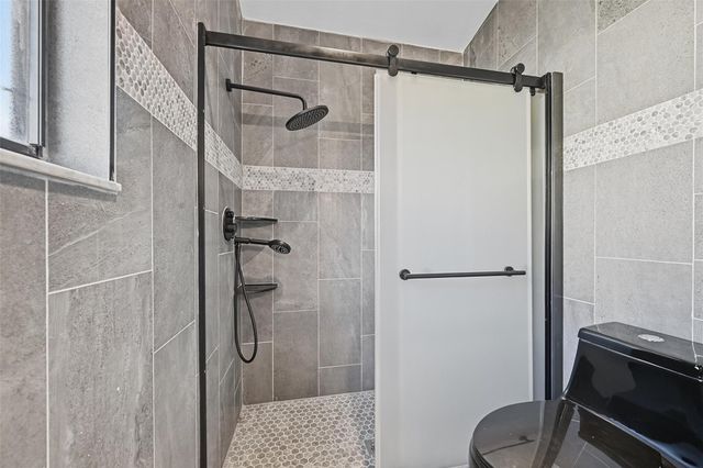 2495 NW 14th Street, Delray Beach, FL 33445