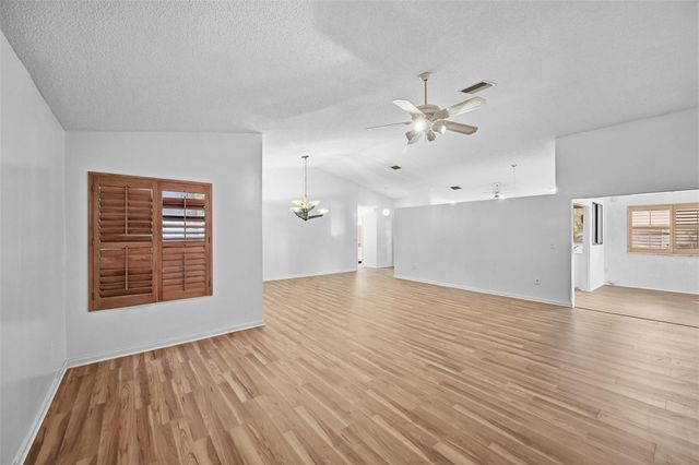 2495 NW 14th Street, Delray Beach, FL 33445