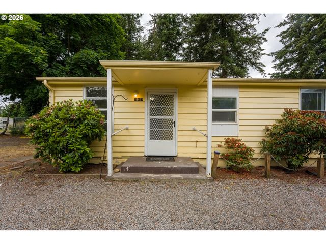 18427 Se YAMHILL St, Portland, OR 97233