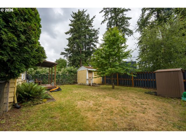 18427 Se YAMHILL St, Portland, OR 97233