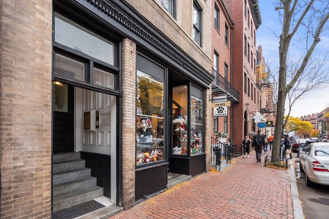 123 Charles St 3, Boston, MA 02114