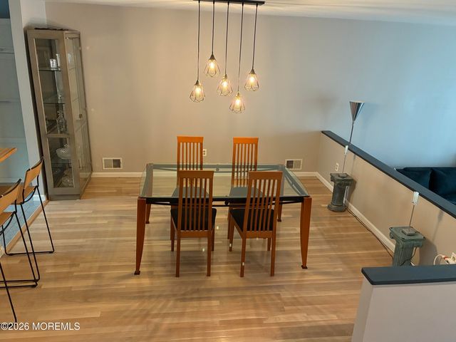 1266 Ocean Avenue 19, Sea Bright, NJ 07760