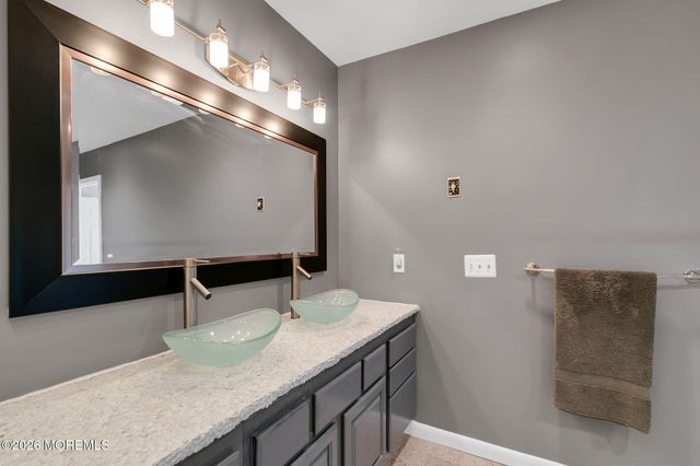 1266 Ocean Avenue 19, Sea Bright, NJ 07760