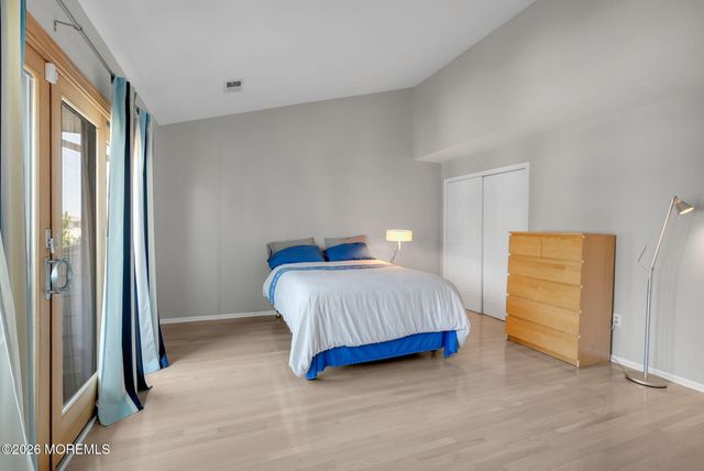 1266 Ocean Avenue 19, Sea Bright, NJ 07760
