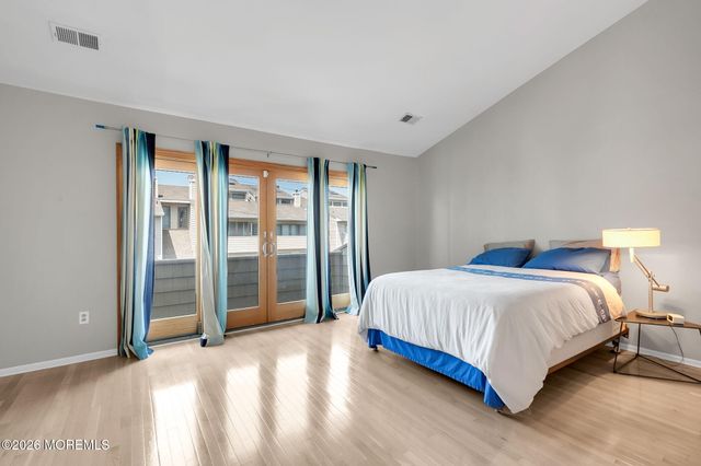 1266 Ocean Avenue 19, Sea Bright, NJ 07760