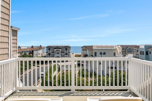 1266 Ocean Avenue 19, Sea Bright, NJ 07760