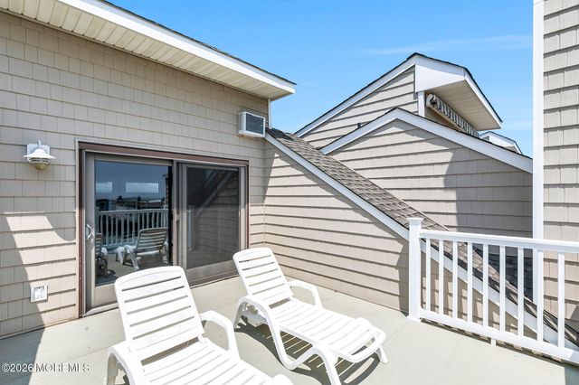 1266 Ocean Avenue 19, Sea Bright, NJ 07760