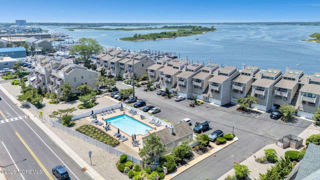1266 Ocean Avenue 19, Sea Bright, NJ 07760