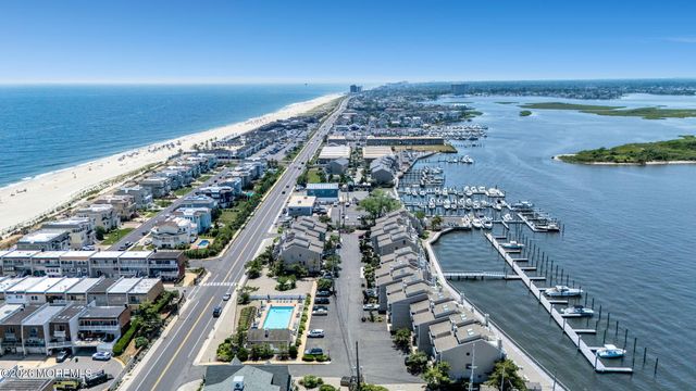 1266 Ocean Avenue 19, Sea Bright, NJ 07760