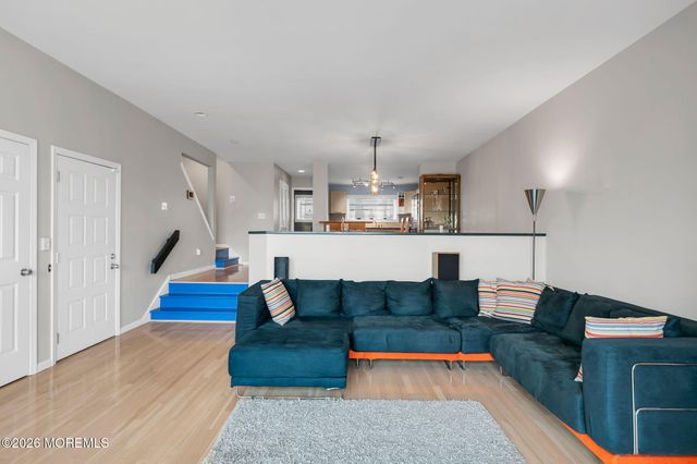 1266 Ocean Avenue 19, Sea Bright, NJ 07760