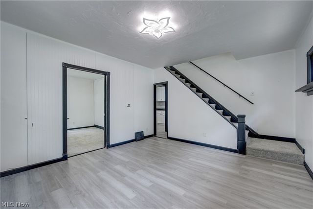 2718 Roanoke Avenue, Cleveland, OH 44109