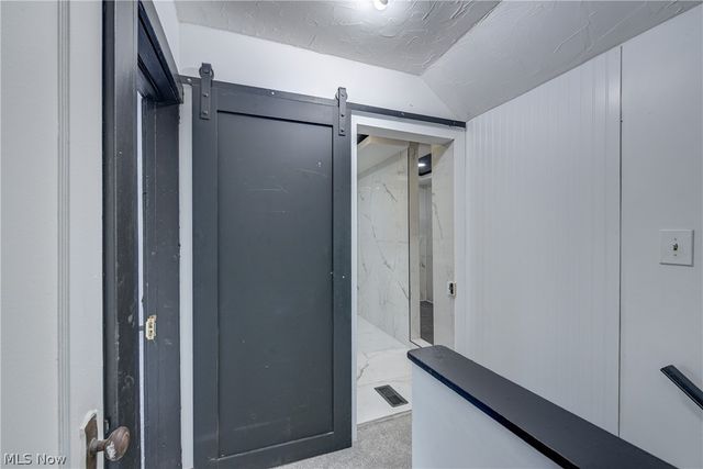 2718 Roanoke Avenue, Cleveland, OH 44109