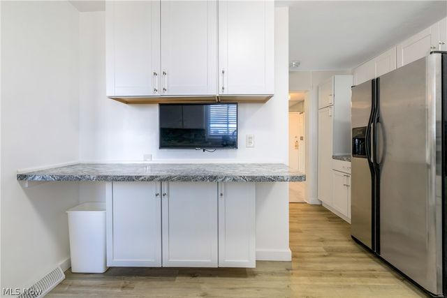 16100 Van Aken Boulevard 507, Shaker Heights, OH 44120