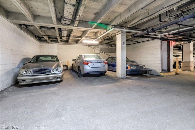 16100 Van Aken Boulevard 507, Shaker Heights, OH 44120