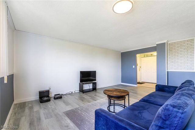 16100 Van Aken Boulevard 507, Shaker Heights, OH 44120