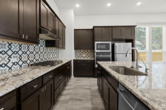 1204 Texas Ash LN, Georgetown, TX 78628
