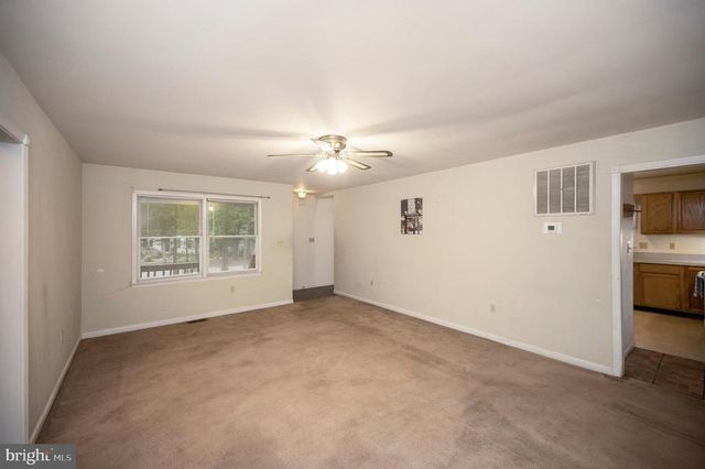 348 YORKTOWN BLVD, Locust Grove, VA 22508