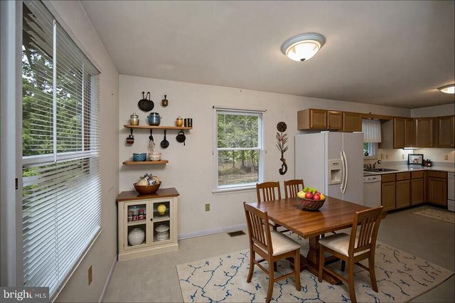 348 YORKTOWN BLVD, Locust Grove, VA 22508